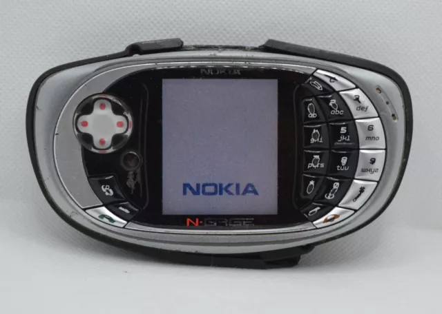 Nokia N-Gage QD mobile phone, handheld game console (Faulty)