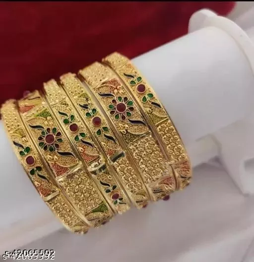 South Indian Women Temple Bangles/ Bracelet Gold Plated Fashion Wedding Jewelry