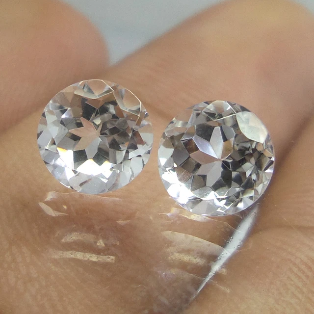 7 MM AAA Grade à Facettes Naturel Blanc Topaze Rond Forme 2 Pièces Desseré Gemme