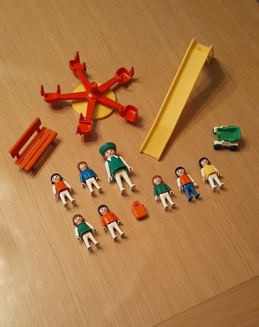 Playmobil 6748 - Aire De Jeux Avec Toboggan Et Dinosaure à Bascule - 3 Figurines Incluses
