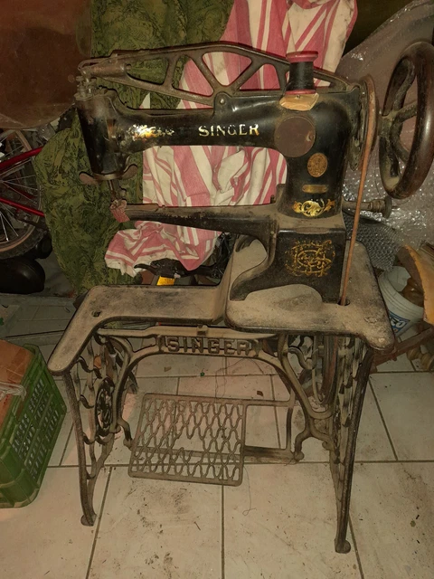 MACCHINA DA CUCIRE SINGER d'epoca EUR 200,00 - PicClick FR