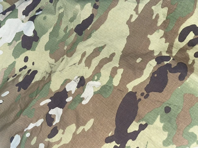 ECWCS OCP Multicam Gen 3 Level 6 Jacket No Tag Marked As Medium Regular 10
