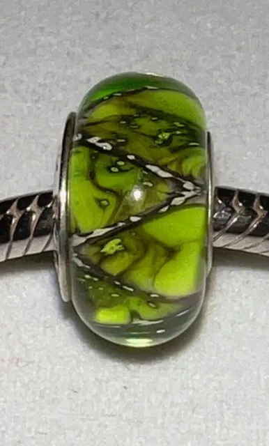 Authentic Chamilia Green Silver Peaks Ob-148B Murano Glass Sterling Silver Bead