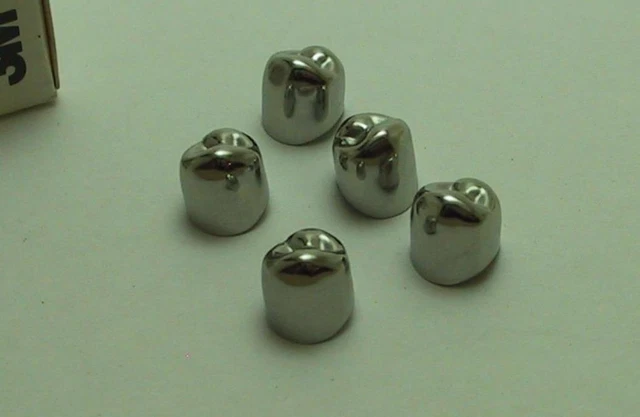 3M Permanent Crowns LL0 Stainless Steel Bicuspid Unitek 5/box 900530