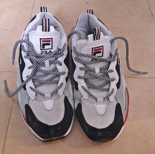 BASKETS FILA TAILLE 38.5 EUR 10 00 PicClick FR