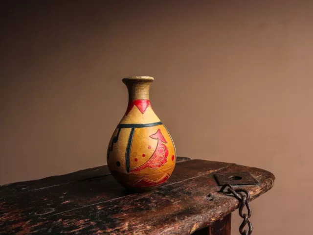 Indigenous Vase, Late 20th Century