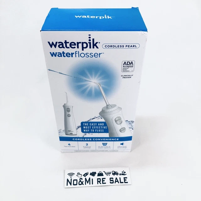 Hilo de agua portátil recargable con perlas inalámbricas Waterpik. WF-13 blanco