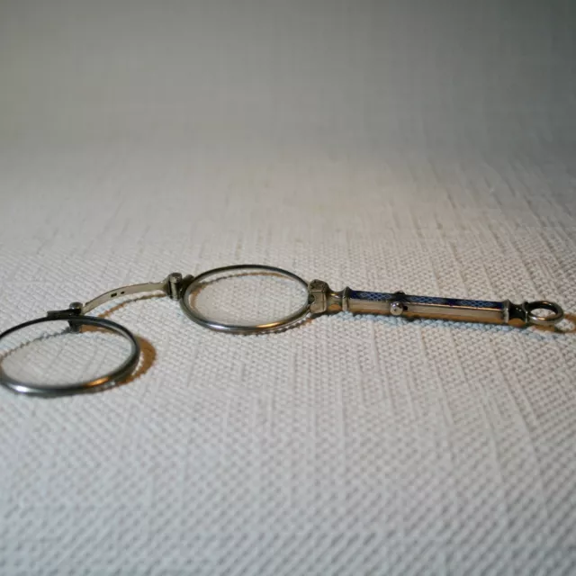 Schönes altes Lorgnon / Lorgnette aus Silber 935  blaues Email + Gravur 2