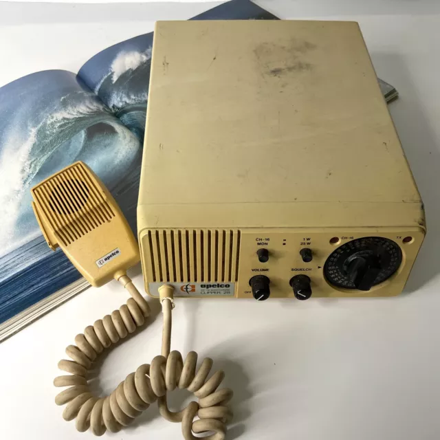 Vintage UNIMETRICS SEA HAWK 69 Marine Radiotelephone UNIDEN Boat VHF FM  Radio EC