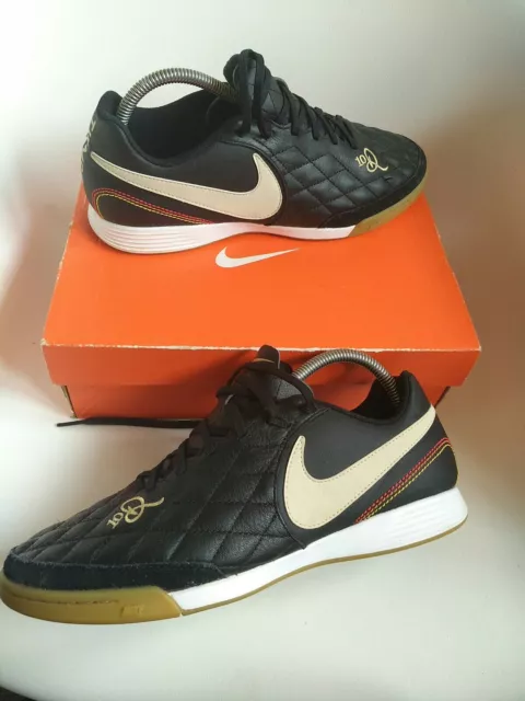 Nike tiempo ronaldinho Pro Version size 9 mundial indoor football boots