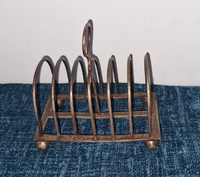ANTIQUE WILLIAM HUTTON Sons Cross Arrows Silver Plated 6 Slice Toast ANTIQUE WILLIAM HUTTON Sons Cross Arrows Silver Plated 6 Slice Toast
