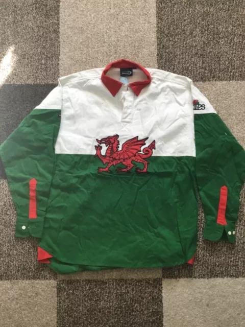 Wales Welsh heavy duty cotton rugby style shirt - long sleeved shirt M