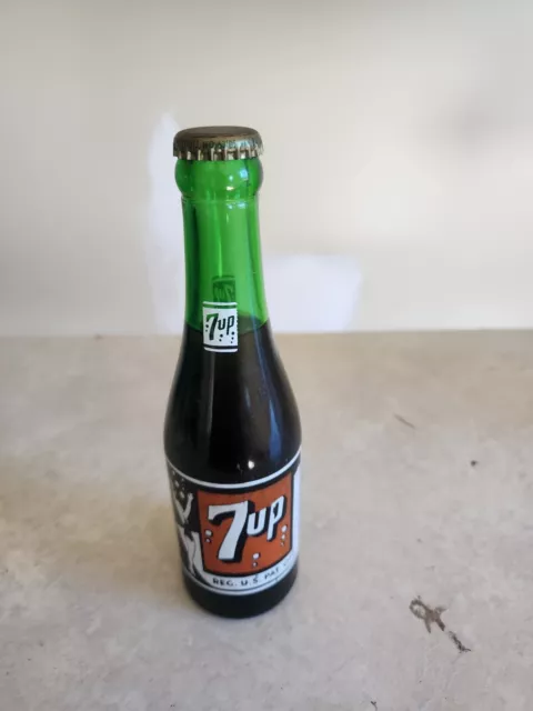 Vintage 7 Up Bottle ACL 7 FL. OZS. Full/W Top