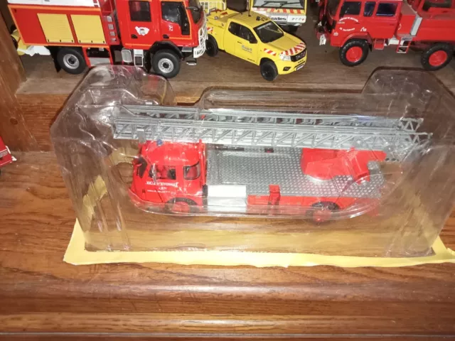 pompier 1/43 ixo saviem jl21 metz échelle hachette collection camion miniatures