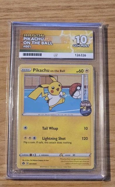 Carte Pokémon Promo Anglaise Futsal Pikachu 'On The Ball' 001/005 - État Abîmé (HP)