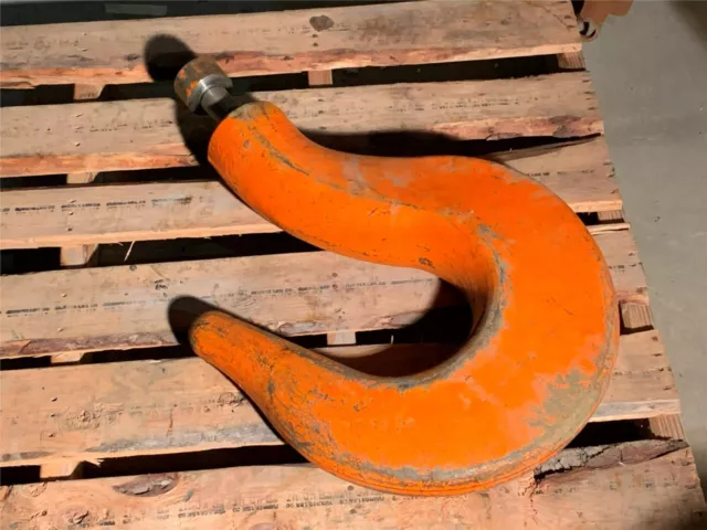 Crosby Ua 322-An 5Vb Swivel Rigging Hook 75 Ton, 6" Shank