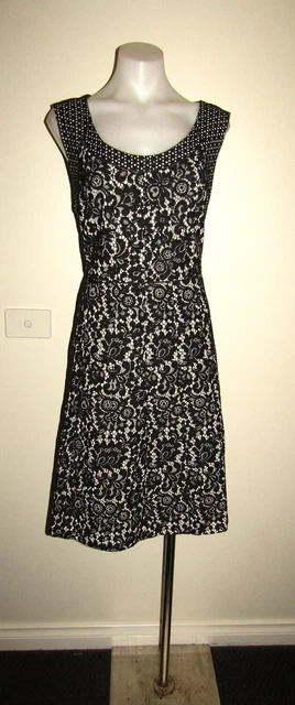 Jacqui e dresses sales sale