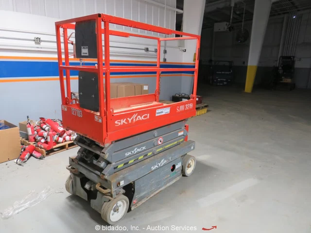 2013 Skyjack SJ 3219 19' Electric Scissor Lift Man Aerial Platform bidadoo