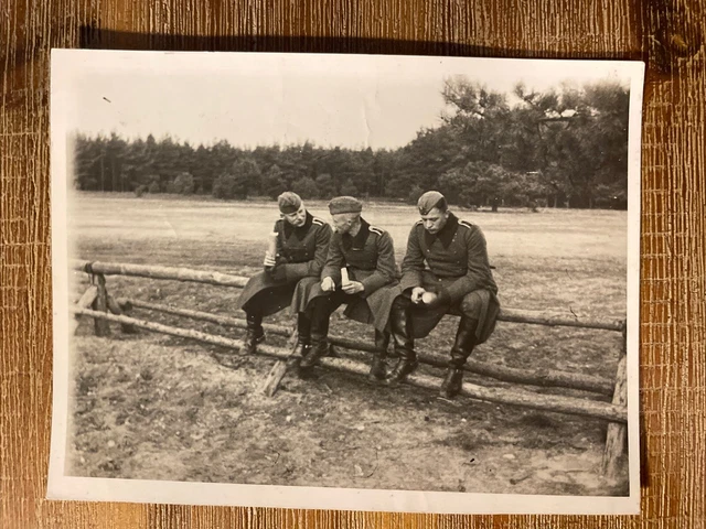 Berühmte Deutsche Soldaten 2 Weltkrieg WEHRMACHT SOLDATEN NATUR Deutsches Reich Original Foto 2.WK WW2 2