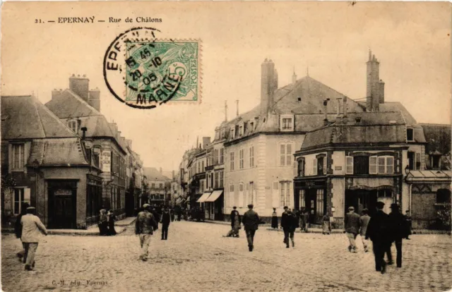 CPA ÉPERNAY - Rue de Chalons (741592)