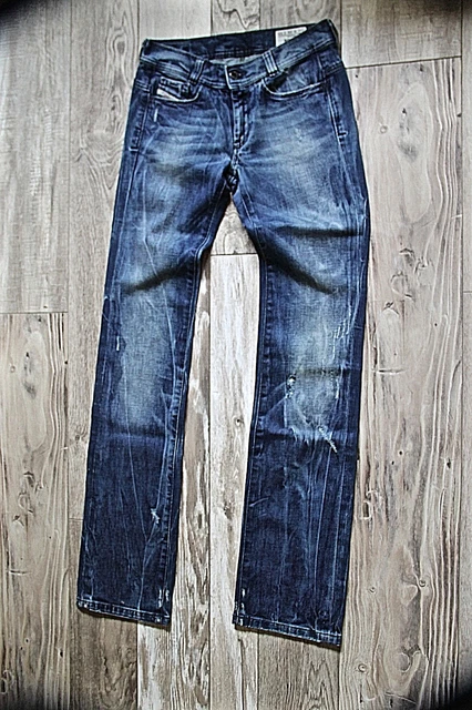 Jean Diesel Femme Modèle Rokket Coupe Droite - Taille W29 L30 (équivaut ~40), Stretch, Occasion Excellent état
