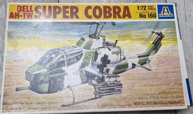 Maquette Italeri AH-1W Super Cobra – échelle 1:72 – Avion Militaire – Kit Plastique à Assembler – Dès 14 Ans