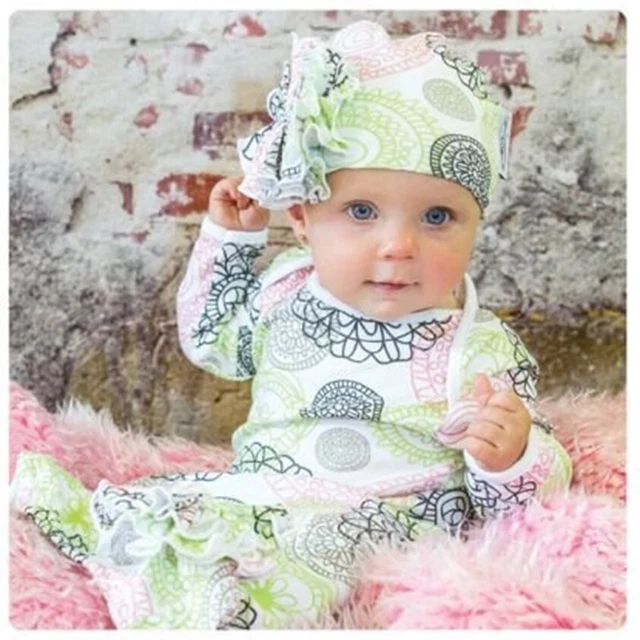 Woombie Indian Cotton Gowns Plus Hat, Lola Flowers w/ruffles, 24-30 Pounds NEW