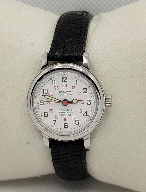 CASIO ANALOGICO QUADRANTE Rosa Acciaio inox LTP-B115D-4E Orologio da