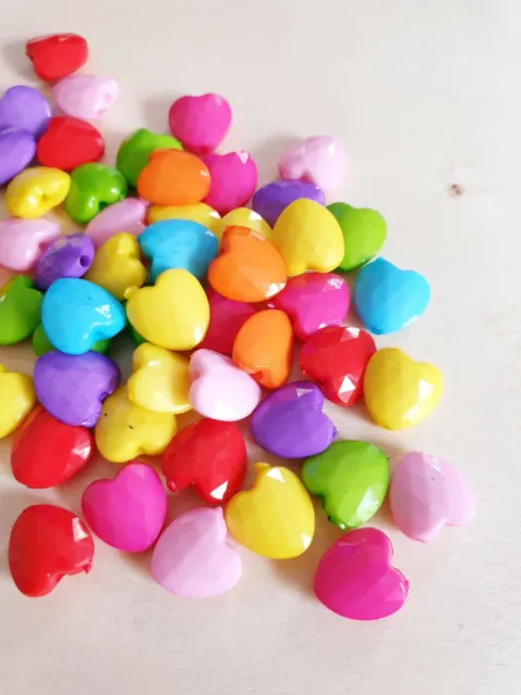 10/20 x Bunte Herz Acrylperlen zum Basteln/Schmuckherstellung Beads Facettiert