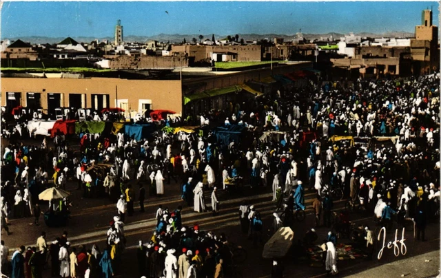 CPM MAROC-Marrakech-La place Djemaa el F'na (329305)