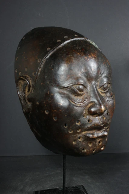 African Bronze IFE King Mask, OBALUFON - YORUBA Nigeria TRIBAL ART CRAFTS