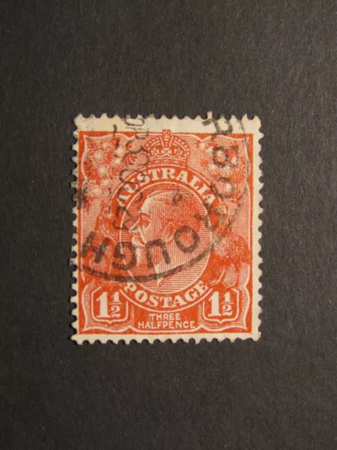 Australia 1924 1 1/2d  Scarlet George V   sg77 Fine Used.