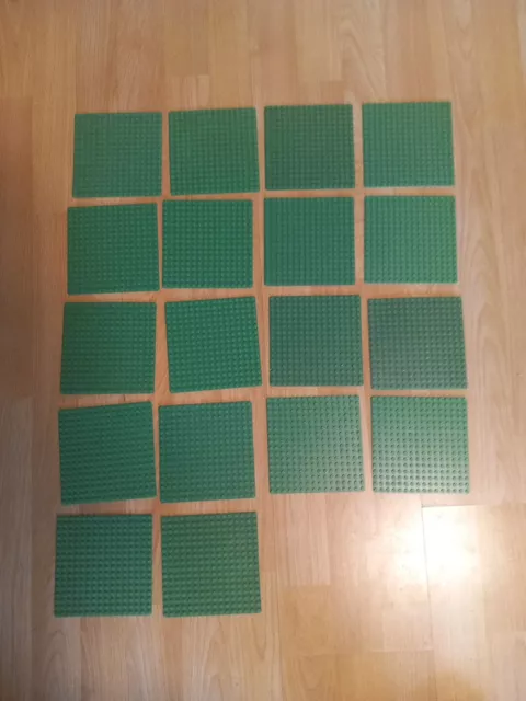 Lego Bauplatten, 16x16 Noppen, grün, 18 Stück, z.B. für Ritterburg,Soldaten
