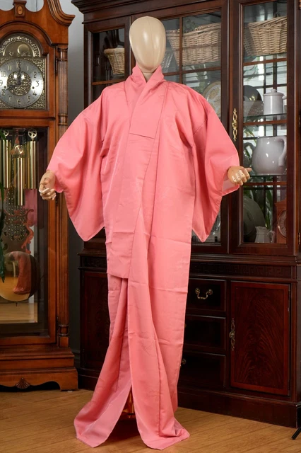 Dear Vanilla Japanese Silk Kimono Women's Robe Gown Authentic Japan Vintage Mint