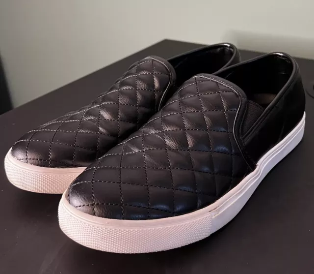 Steve Madden ECENTRCQ Slip On Black Quilted Sneakers Women's Size 9