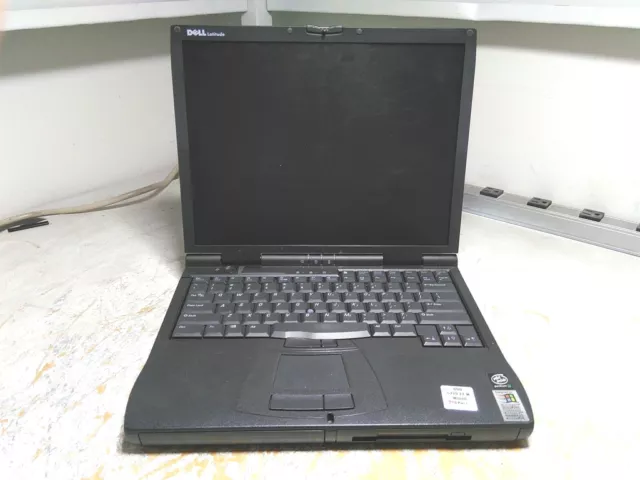 Dell Latitude CPX J650GT Laptop Pentium III 650MHz 128MB 18GB ATI M1 No PSU