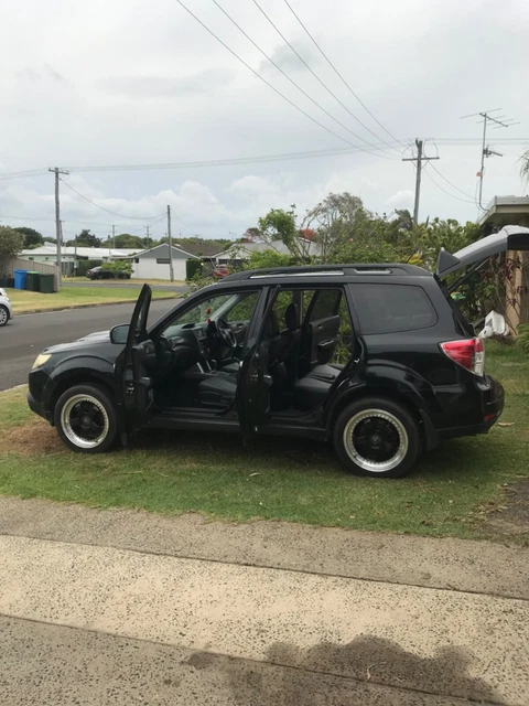 2012 SUBARU FORESTER XT  PREMIUM Auto  2.5 TURBO.. MOTOR DAMAGE