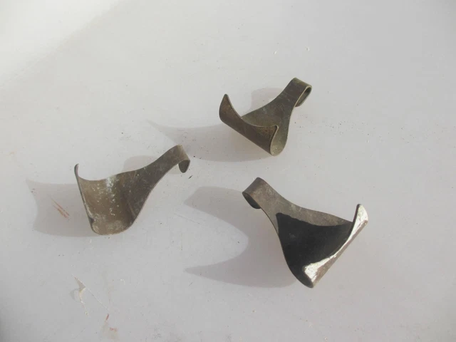 Vintage Brass Picture Rail Hook Moulding Hanging Antique Hooks Hangers Old x3 7