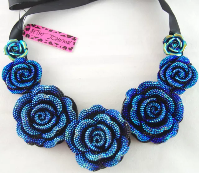 Wow! Nwt Betsey Johnson Blue Ab Rhinestone Dimensional Rose Flower Bib Necklace