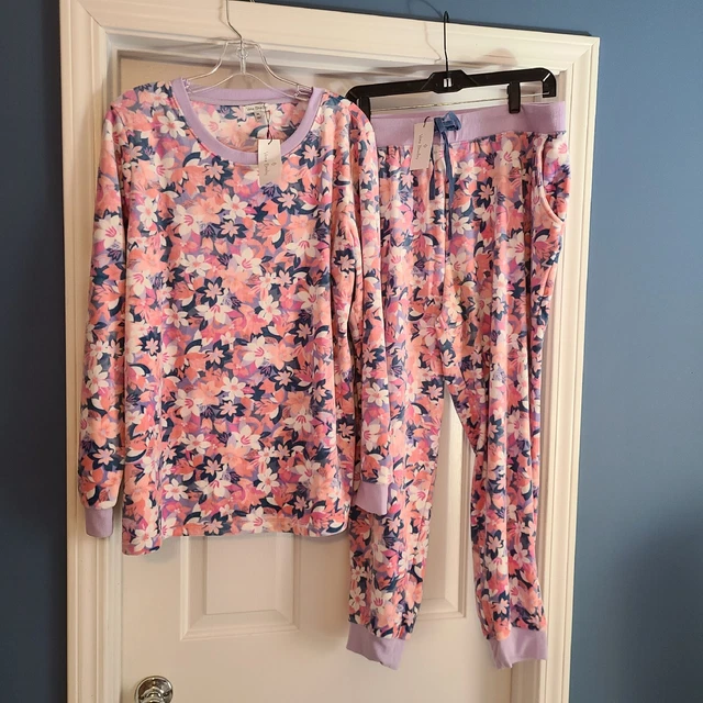 NWT Vera Bradley Rose Blush Pajamas Top Size 18 Pants Size 16 Fleece Rare