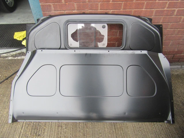 VOLKSWAGEN TRANSPORTER T5/T6 Glazed Bulkhead with Sliding Window £150. ...