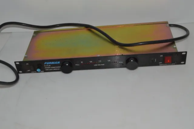 TC FURMAN PL-PLUS Power Conditioner and Light Module (UGK9)