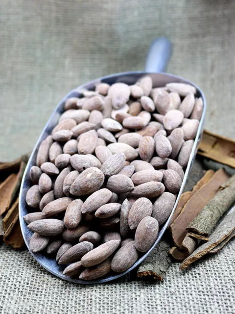 Delicious Dry Oven Roasted Salted Almonds 1kg