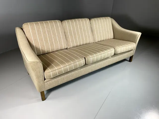 EB5921 Vintage Danish 3 Seat Sofa, Wool Upholstery, Retro, MCM, 1980s M3SS