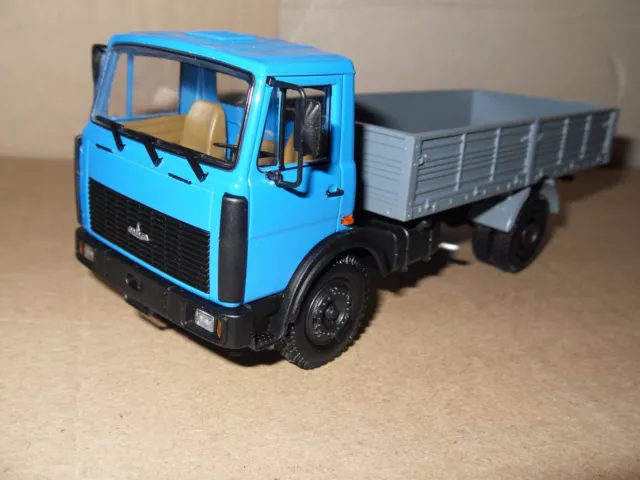 1:43 DDR,USSR, NAP Modell MAZ-5337 LKW  mit OVP! -aus Sammlung-