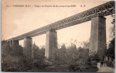 CPA/DEP 79  /THOUARS LE VIADUC DU CHEMIN DE FER 