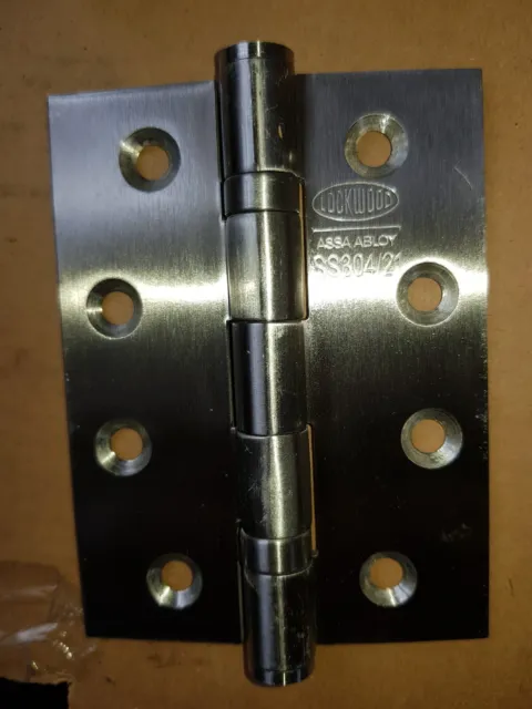 3x Lockwood Butt Hinge 100x75x2.5mm Ball Bearing SS304/21, each with a set screw 2