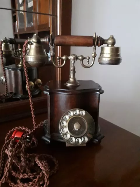 Orologio Vintage in Legno