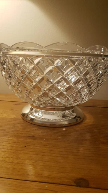 Vintage Crystal Bowl Fruit Dish Diamond Cut With Metal Footed Base.