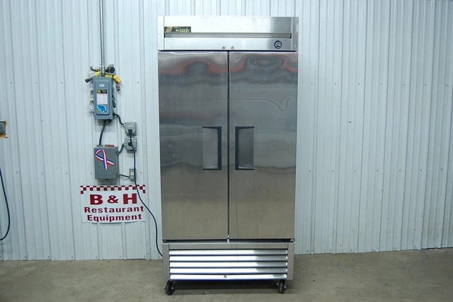 True T-35F Stainless Steel Two Door 2 Dr Reach In Freezer